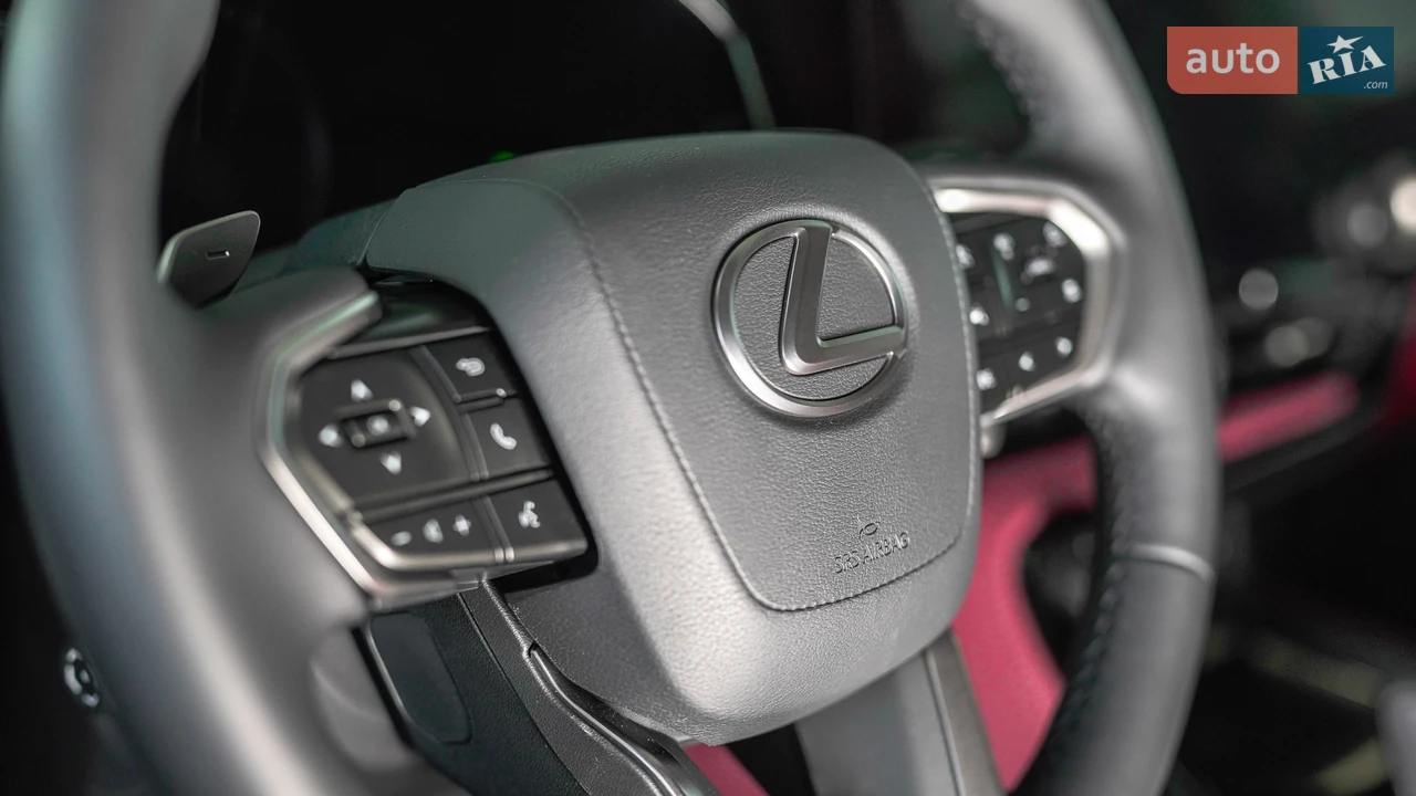 Lexus-14