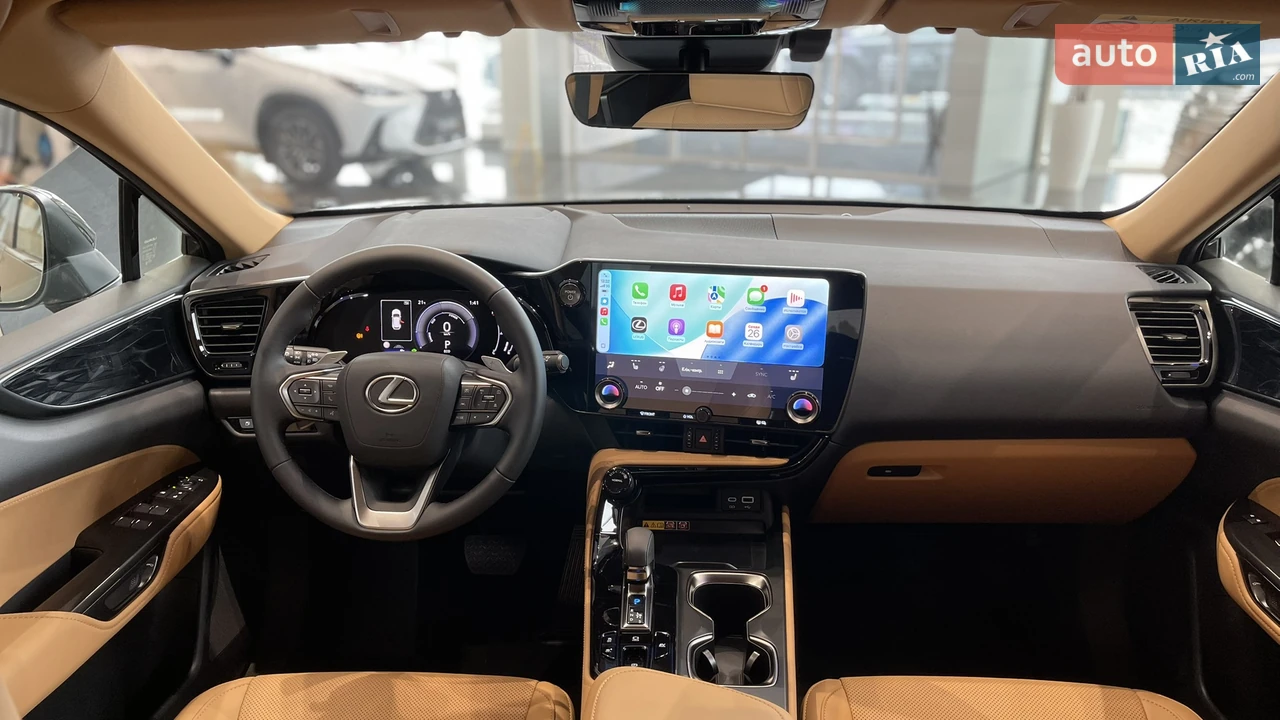 Lexus-12