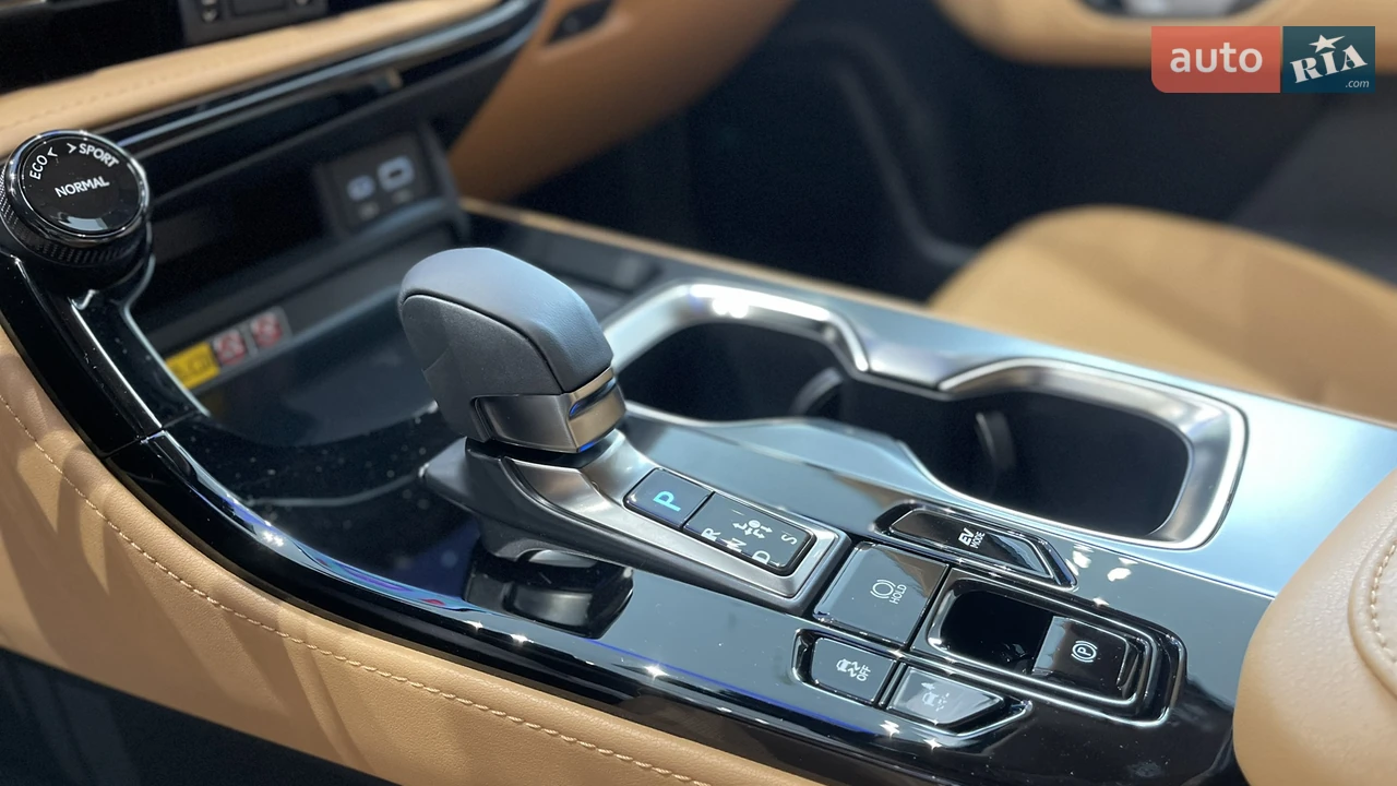 Lexus-14