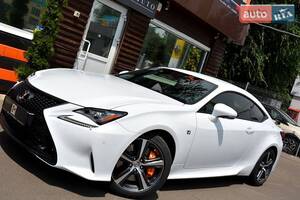 Lexus RC 2019 року