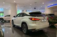 Lexus RX Business