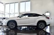 Lexus RX Business