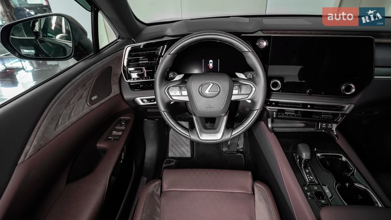 Lexus-0