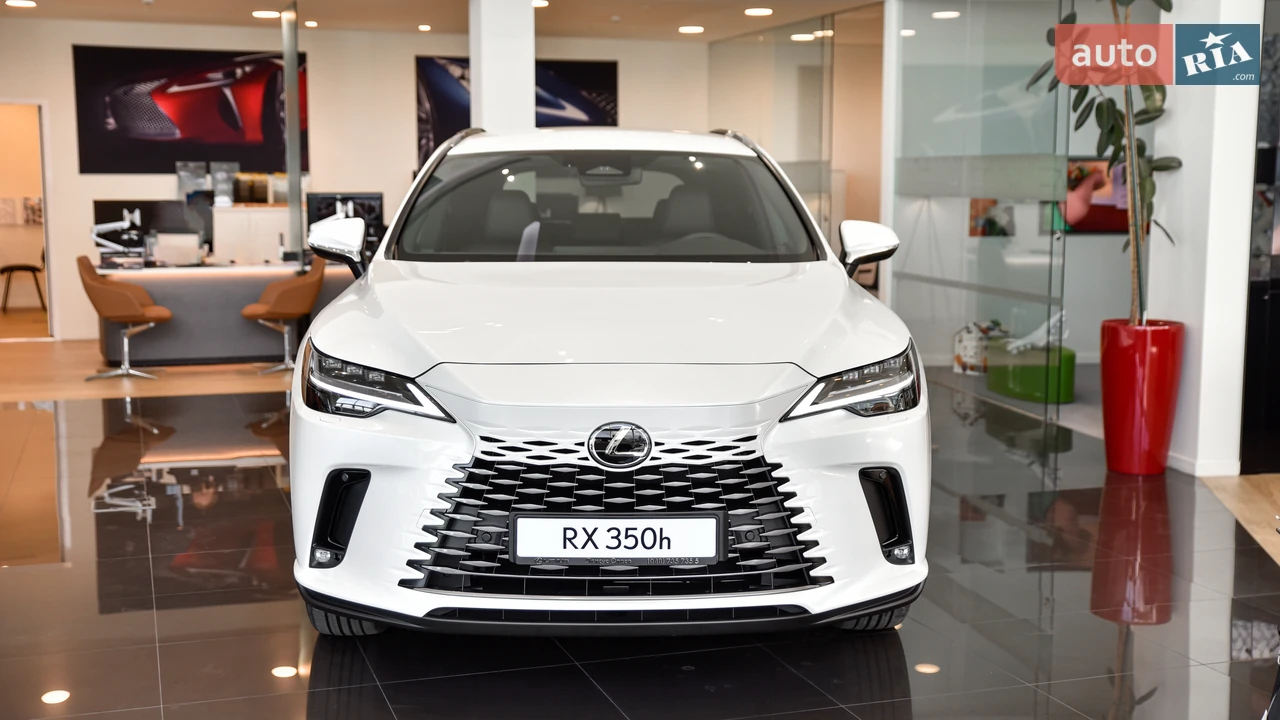 Lexus-3
