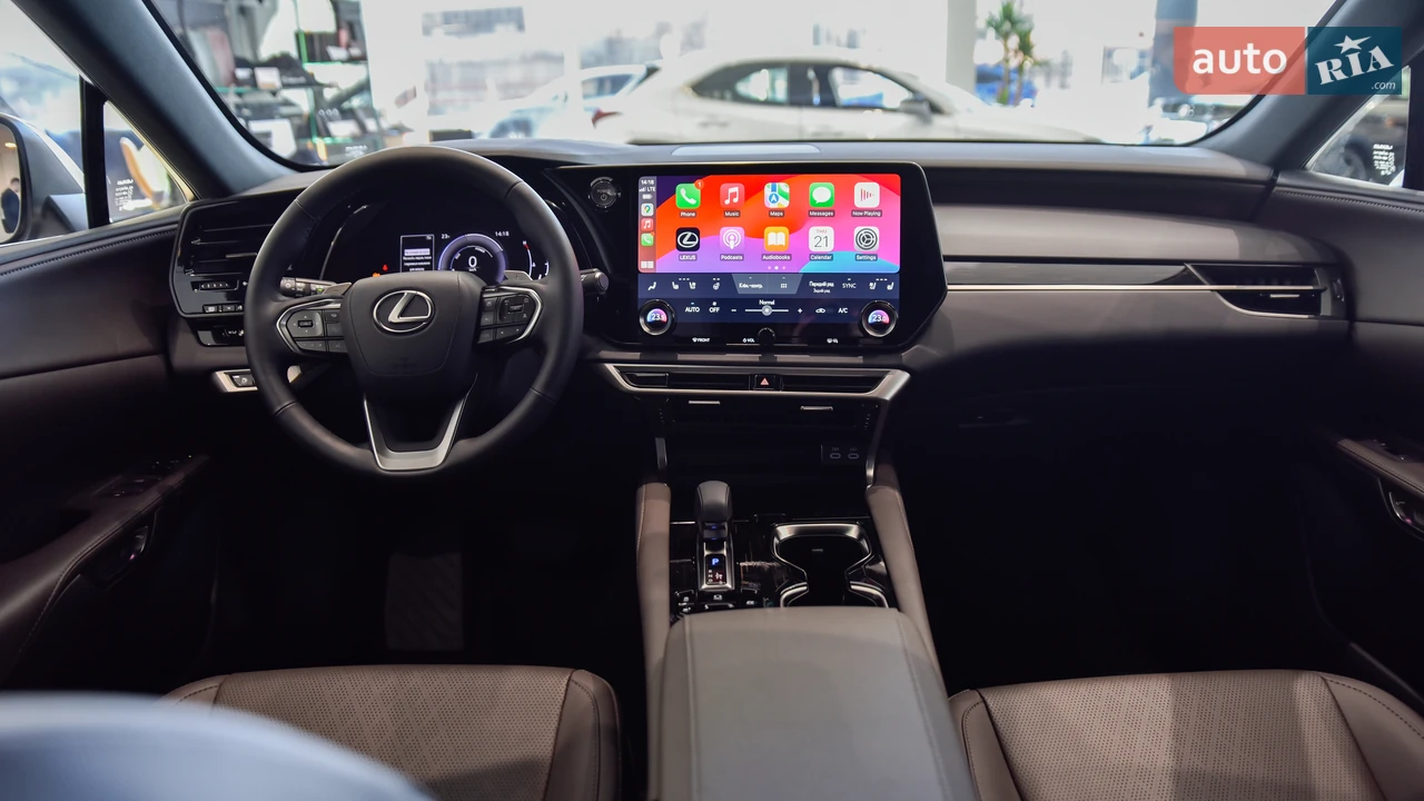 Lexus-14