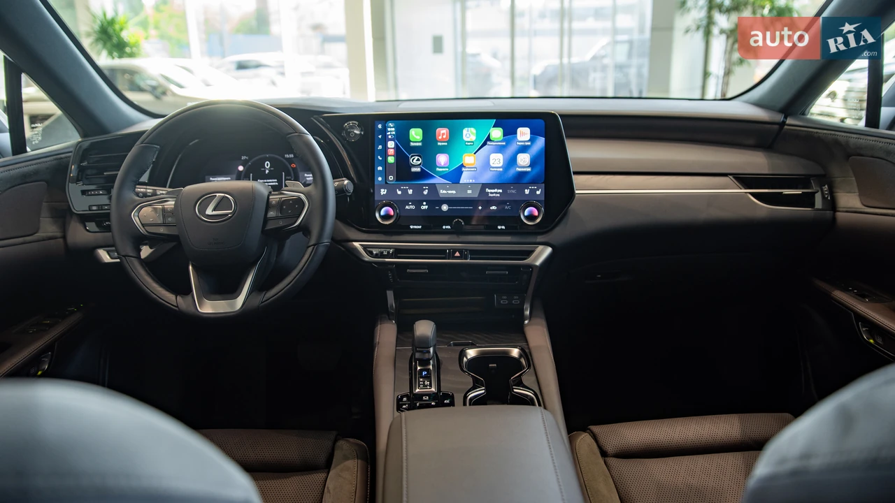 Lexus-14