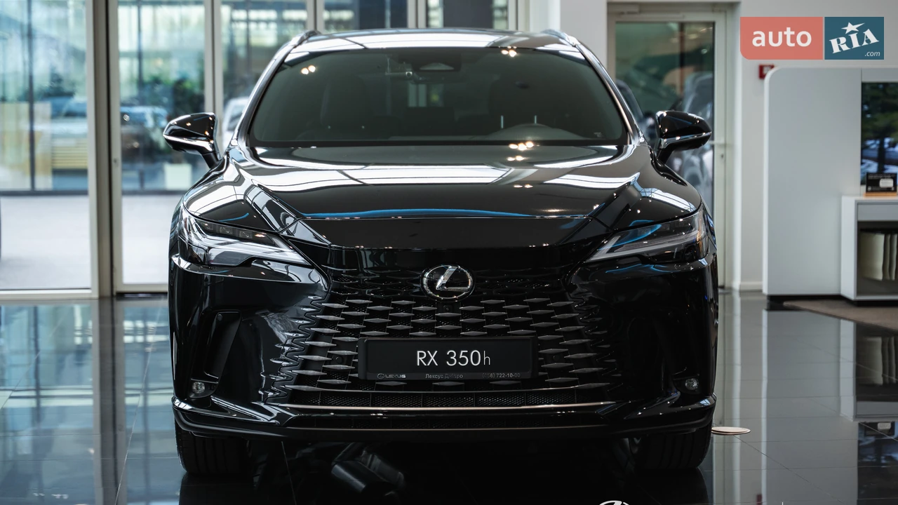 Lexus-3