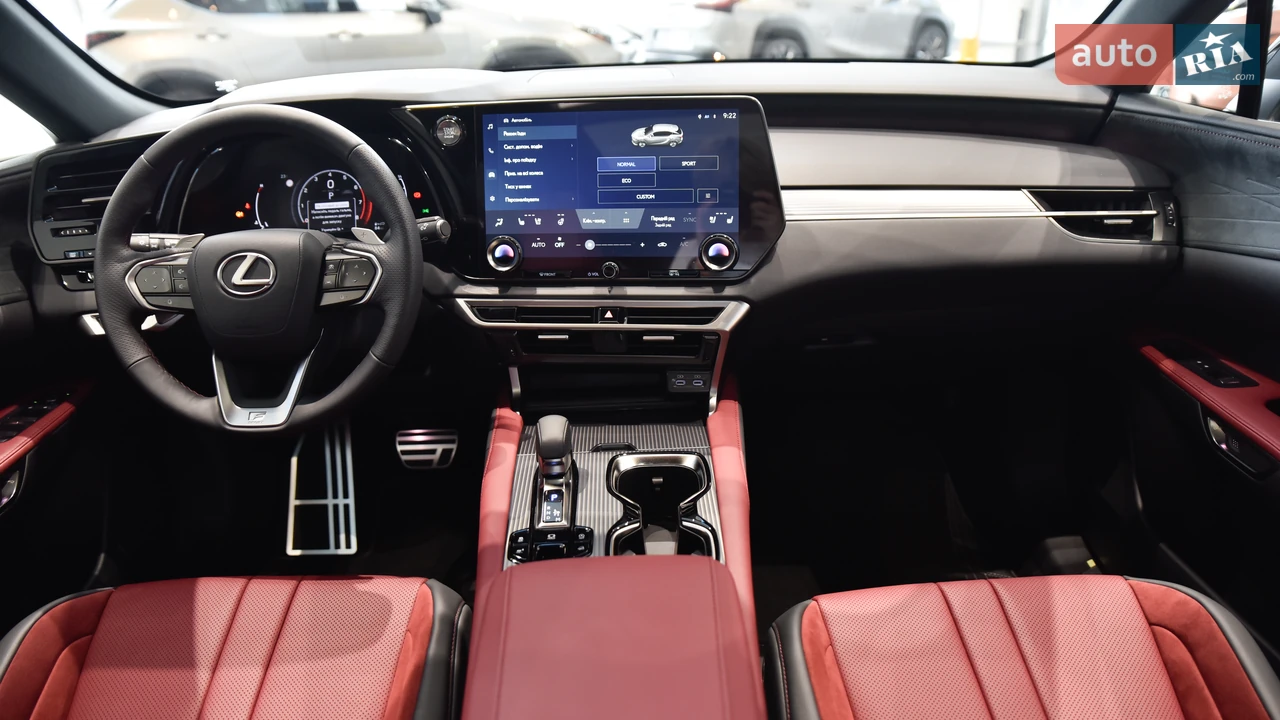 Lexus-13