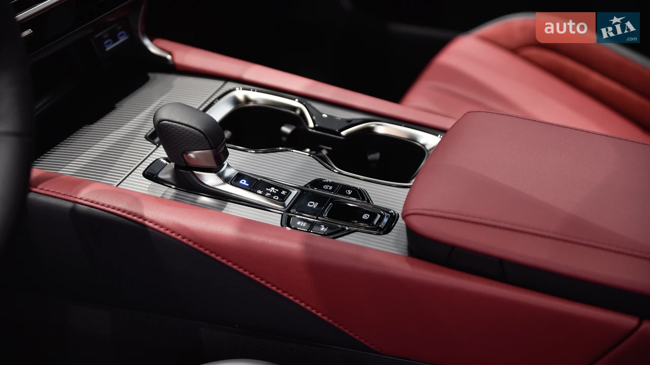 Lexus-17
