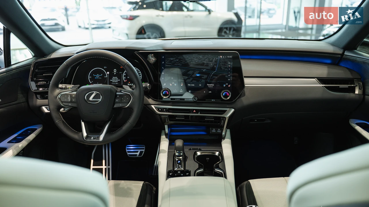 Lexus-0