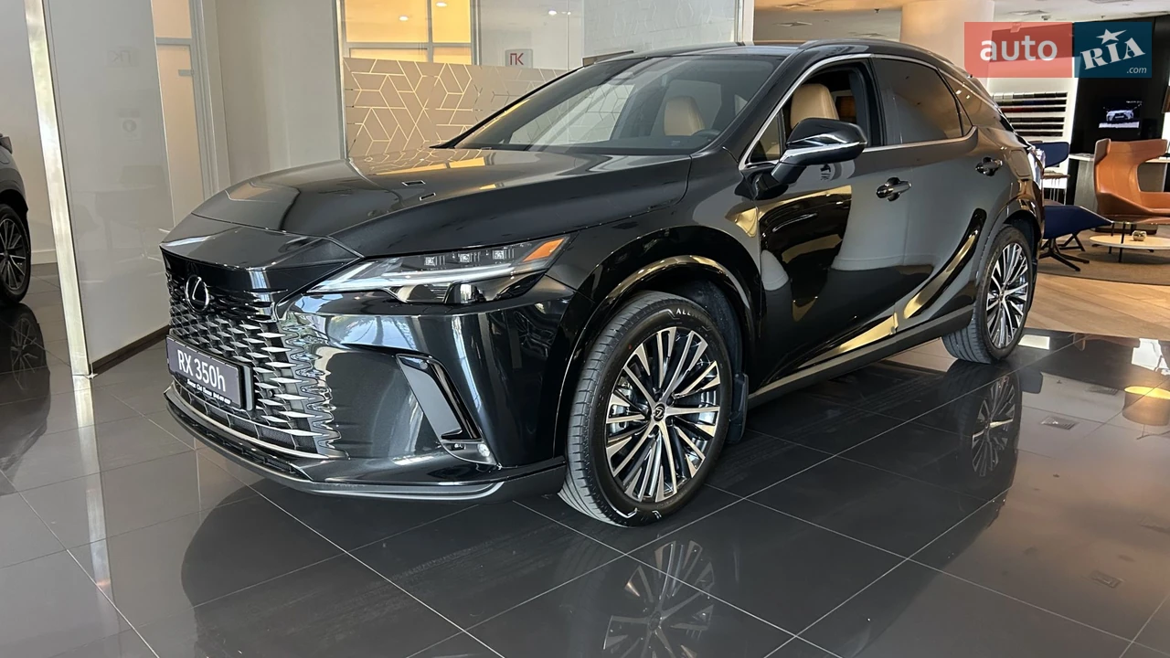 Lexus-6