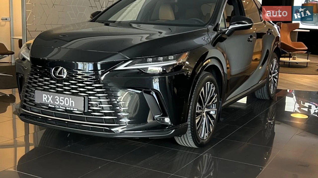 Lexus-7