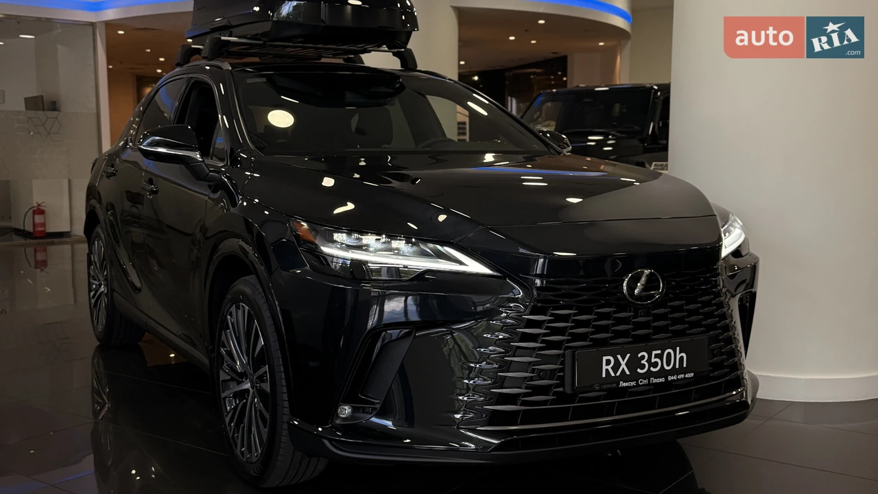Lexus-12