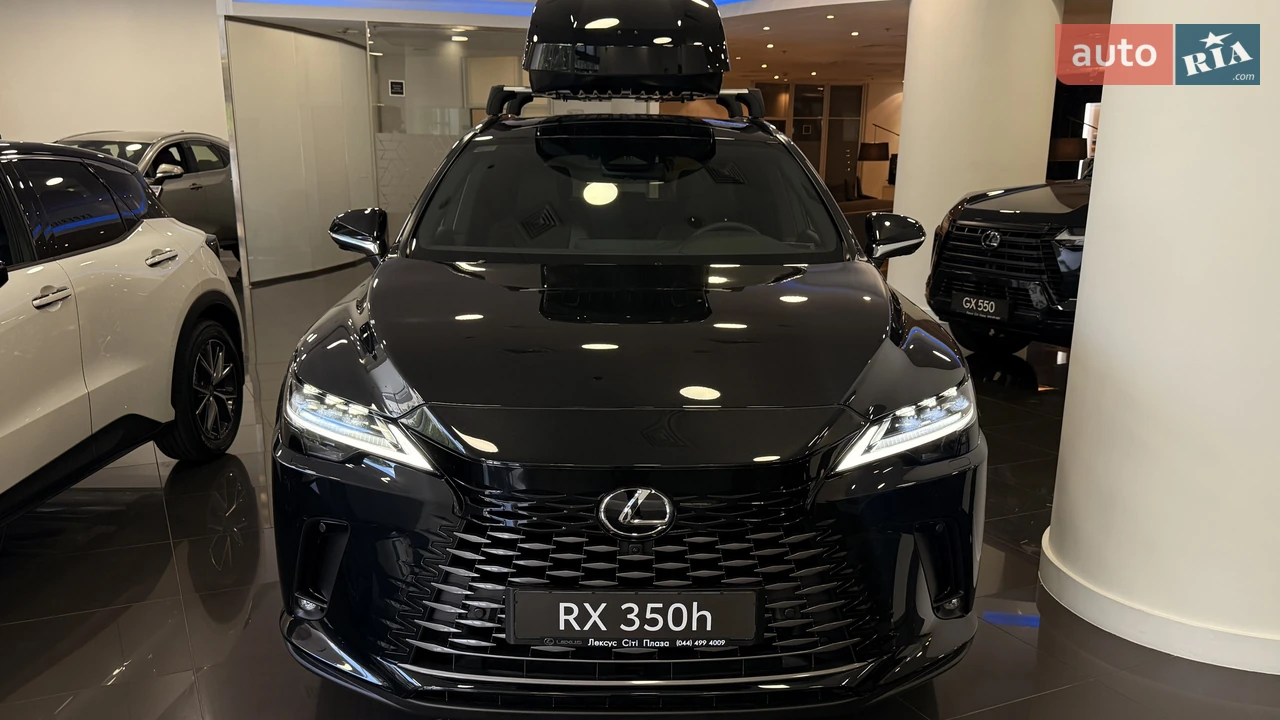 Lexus-16
