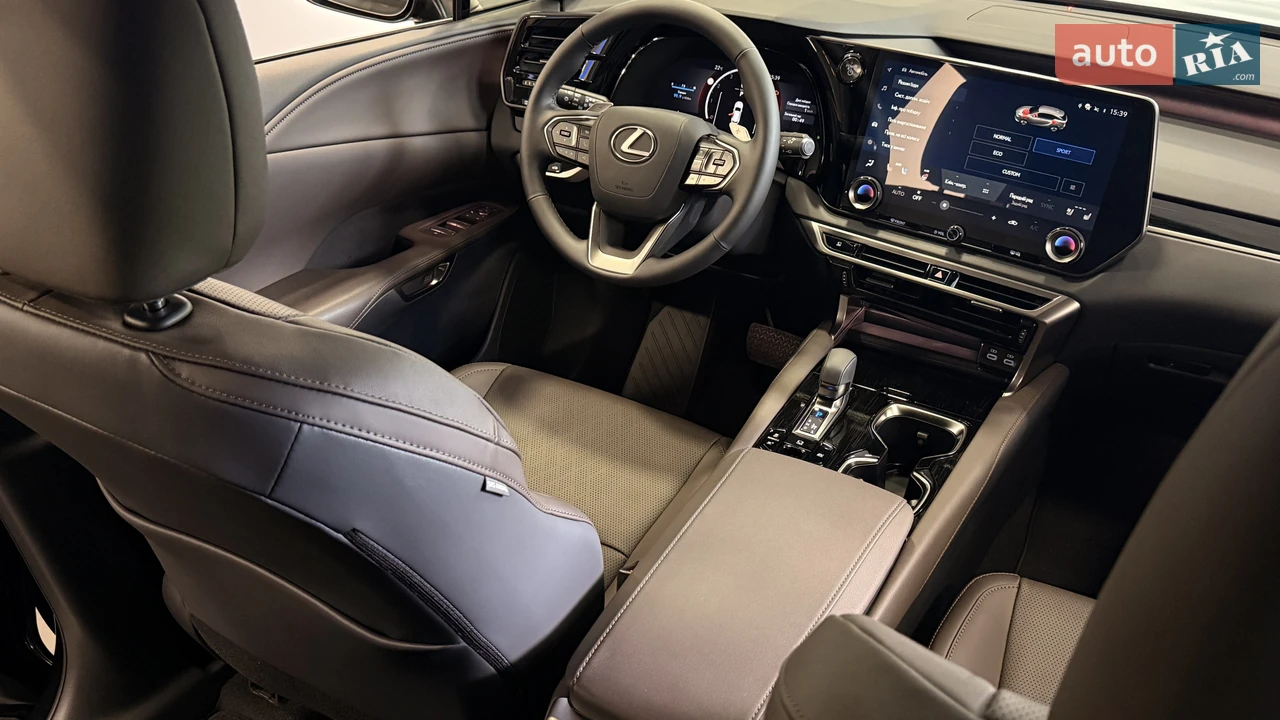 Lexus-28