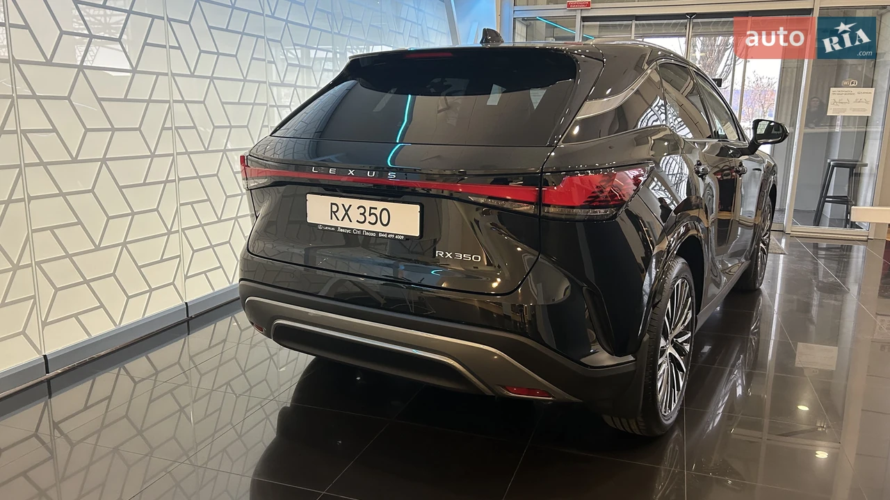 Lexus-28