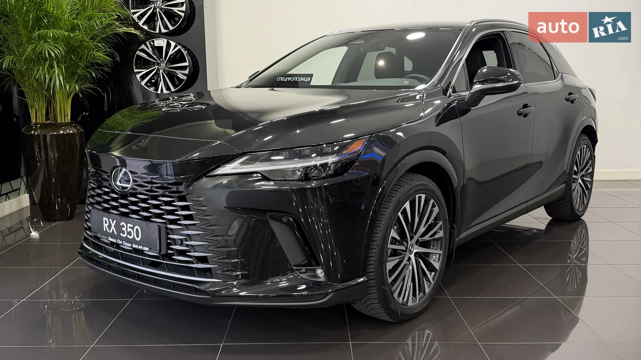Lexus-27