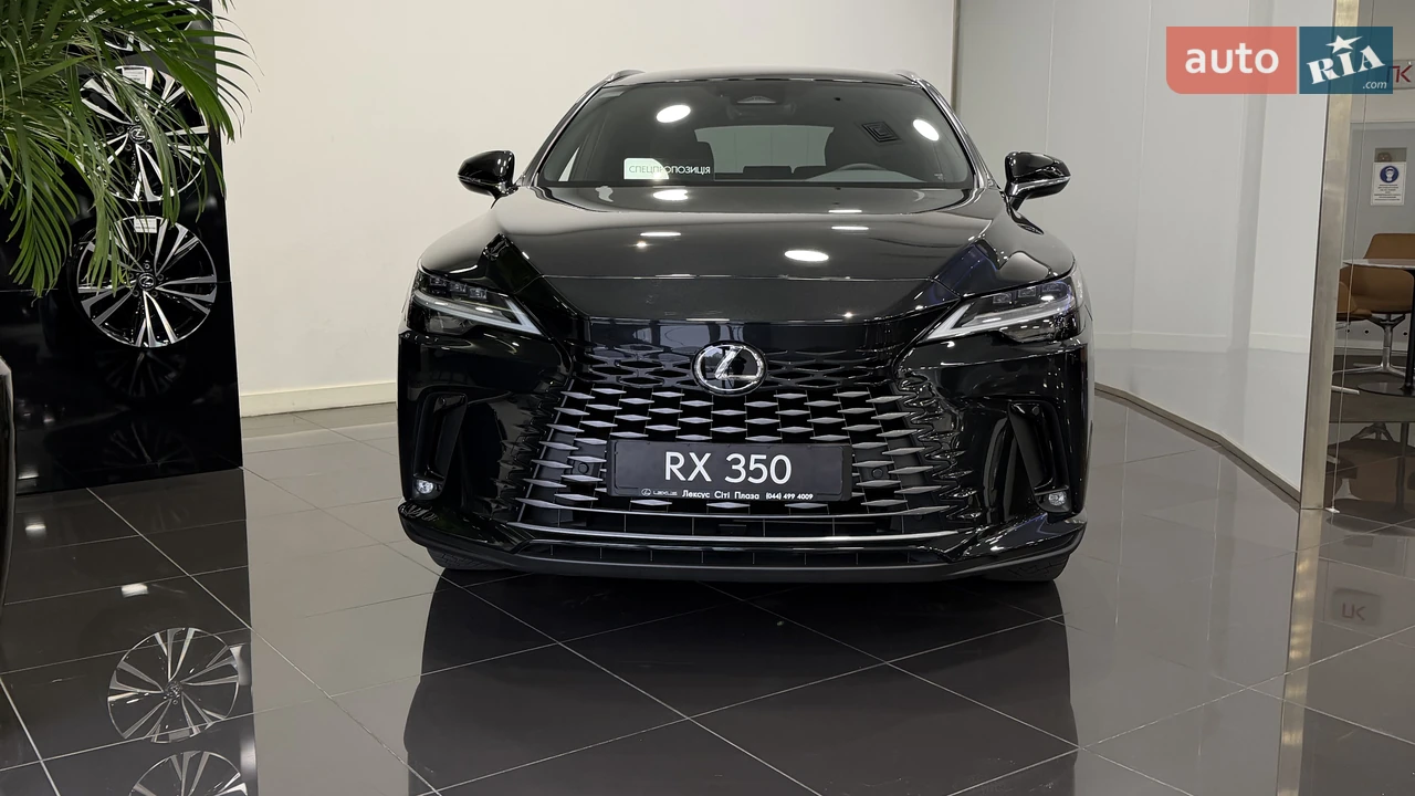 Lexus-23
