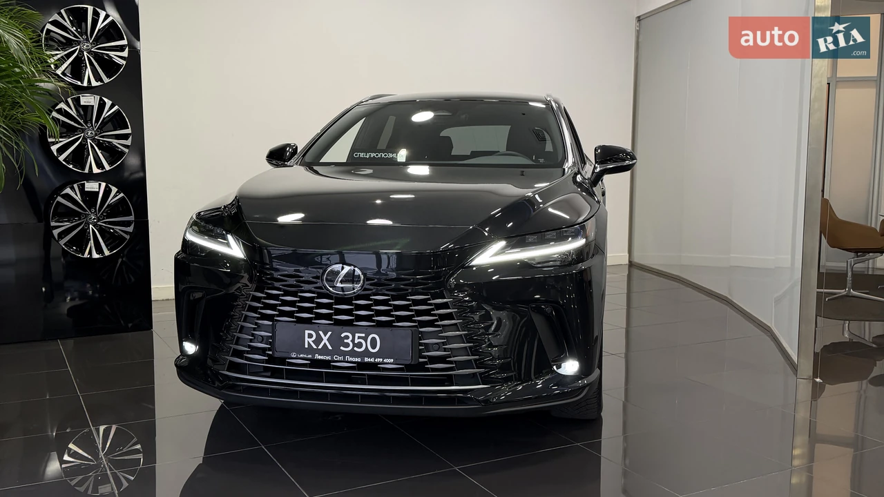 Lexus-21