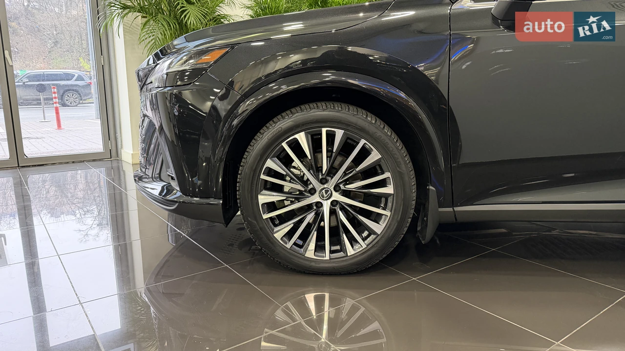 Lexus-45