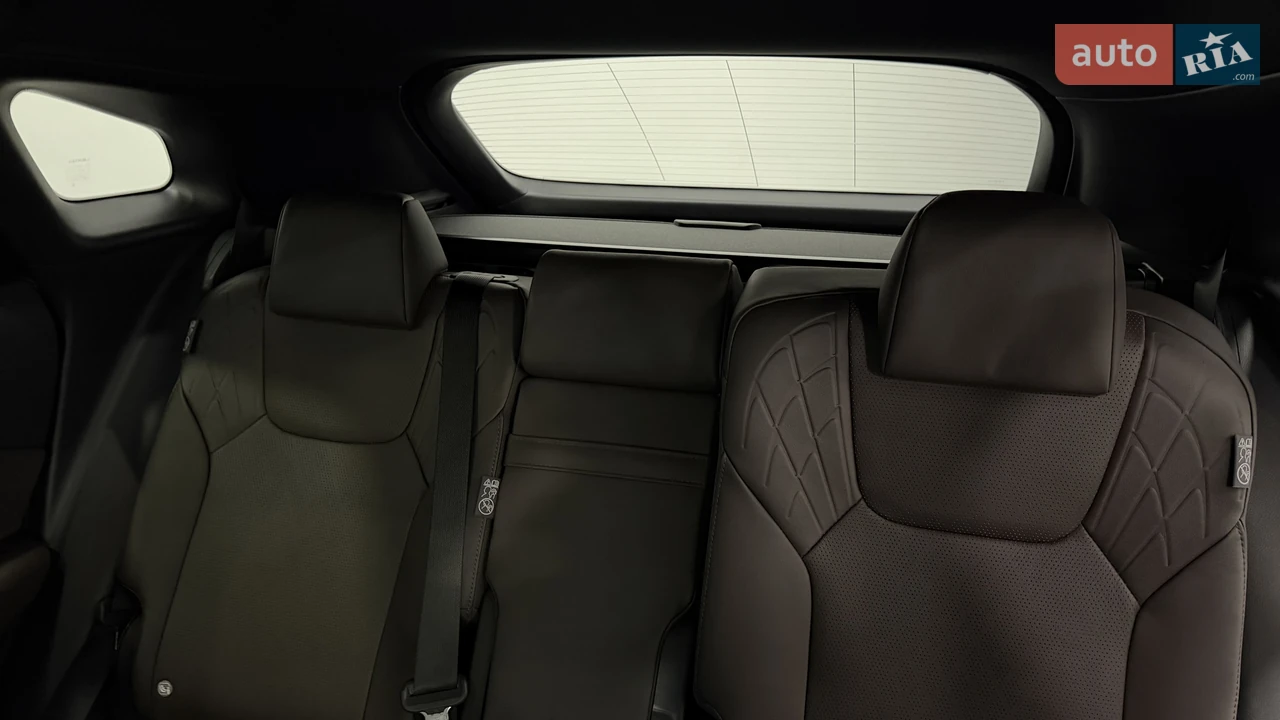 Lexus-1