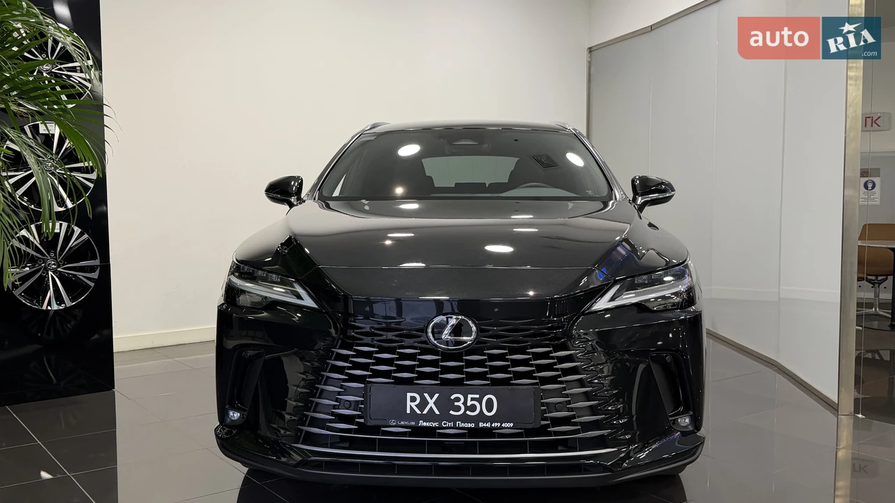 Lexus-44