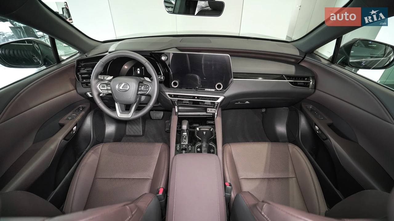 Lexus-2