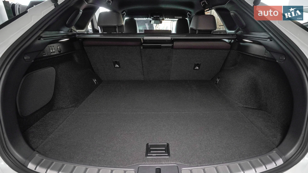 Lexus-1