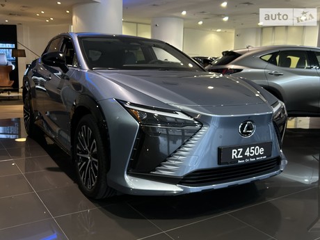 Lexus RZ 2023