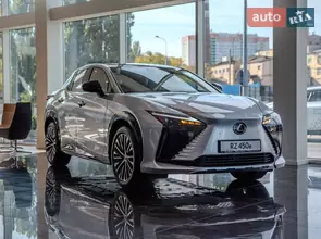 Lexus RZ
