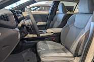 Lexus RZ Luxury