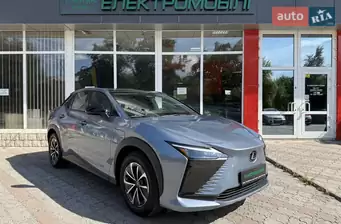Lexus RZ