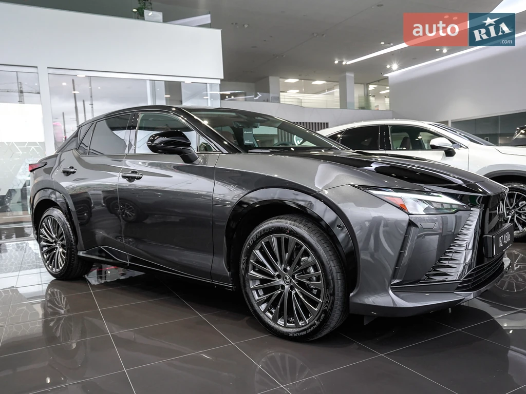 Lexus RZ Luxury Bi-Tone