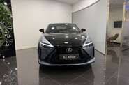 Lexus RZ Luxury Bi-Tone
