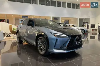 Lexus RZ