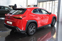 Lexus UX Business+