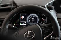 Lexus UX Business+