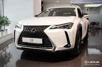 Lexus UX Business+