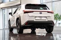 Lexus UX Business+