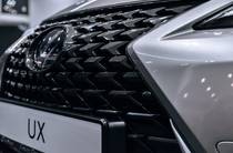 Lexus UX Business+