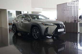 Lexus UX 2023 F Sport Design