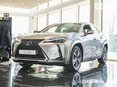 Lexus UX 2023 Luxury