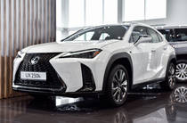 Lexus UX F Sport Design