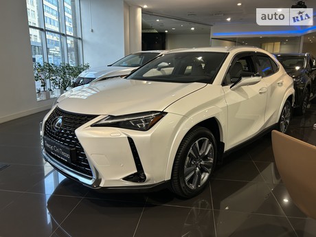 Lexus UX 2023