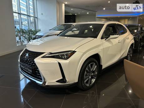 Lexus UX 2023