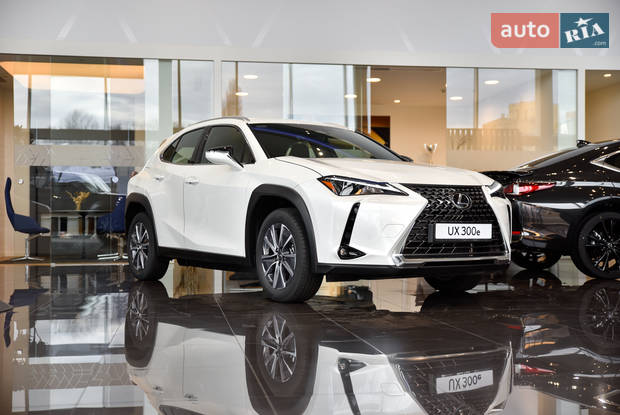 lexus ux