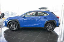 Lexus UX Ginza