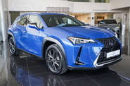 Lexus UX Ginza