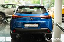 Lexus UX Business+