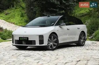 Li Auto i6